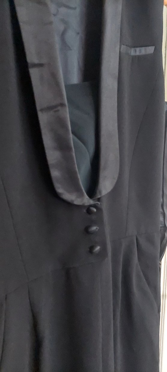 Düğmeli Siyah Uzun tulum - Görsel 3