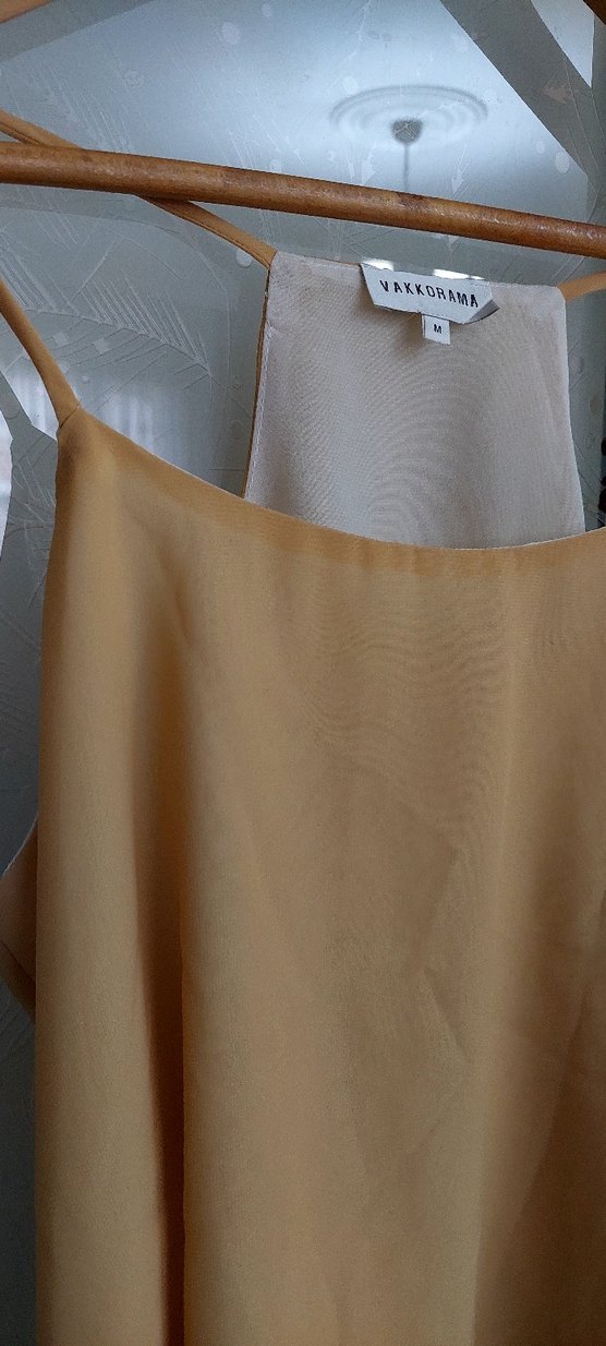 Bej Drapeli Askılı Kadın Bluz - Görsel 2