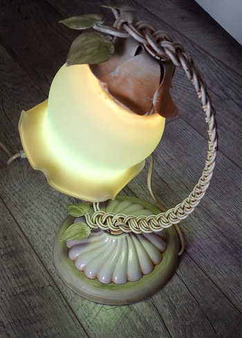 Bej Renkli Vintage Masa Lambası - Görsel 2