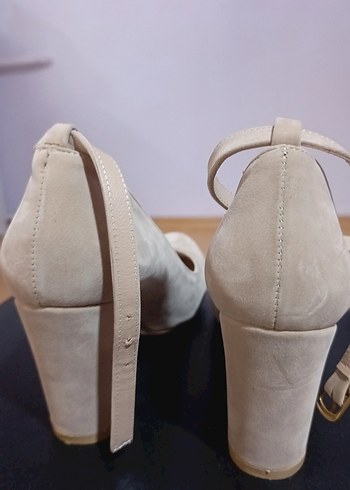 38 Beden Bej Süet Stiletto Topuklu Kadın Ayakkabı