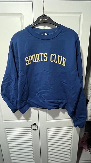 10/11 yaşa uygun xs sweatshirt