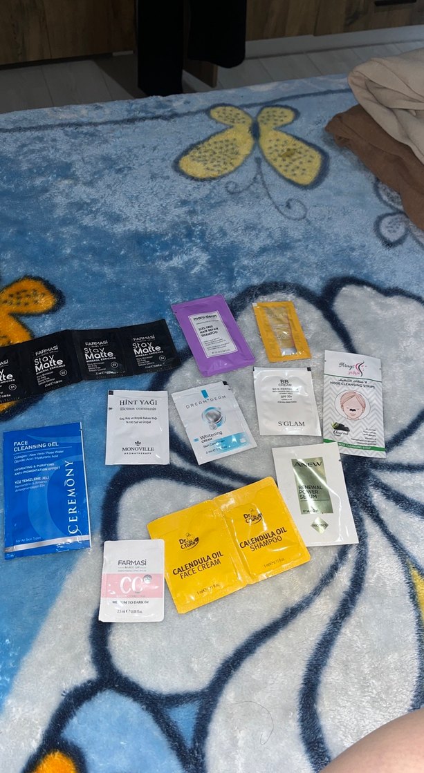 Kadın Cilt Bakım Ürünleri Deneme Seti - Görsel 2