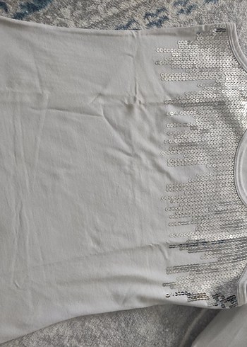 Kız Çocuk Beyaz Kısa Kollu İşlemeli Tişört - Görsel 2