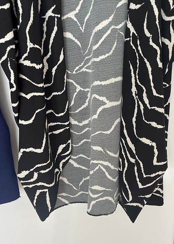 44 Beden Zebra Desenli Uzun Kollu Kadın Kimono