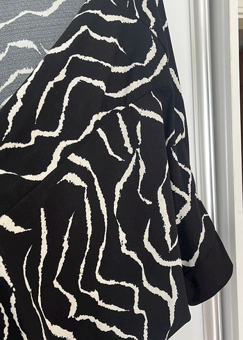 Diğer Zebra Desenli Uzun Kollu Kadın Kimono