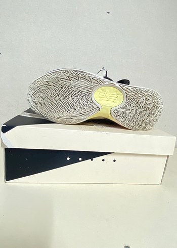 Nike Kyrie Low 5 Ep Basketbol Ayakkabısı - Görsel 4