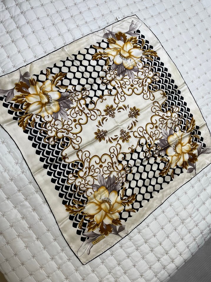 Armine ipek başörtü - Görsel 5