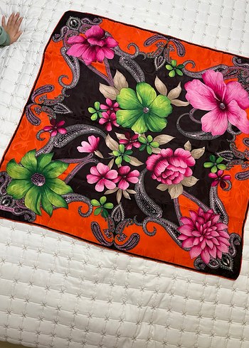 Armine kadın başörtü - Görsel 2