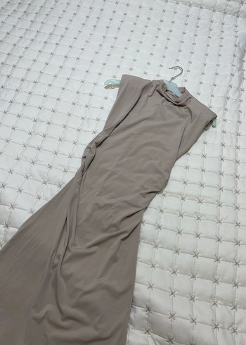 H&M dar vatkalı elbise - Görsel 3