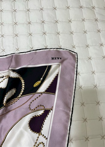 Aker ipek başörtü - Görsel 2