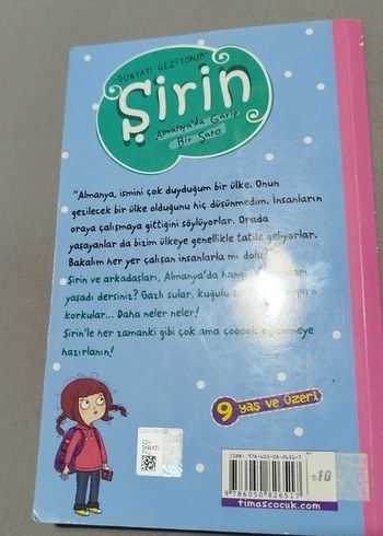 Şirin Almanya'da Garip Bir Şato Çocuk Kitabı