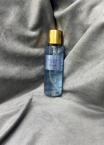 Victorias Secret vücut spreyi
