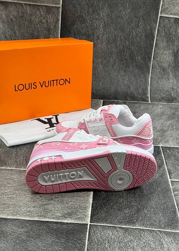 Louis Vuitton Louis Vuitton pembe spor ayakkabı