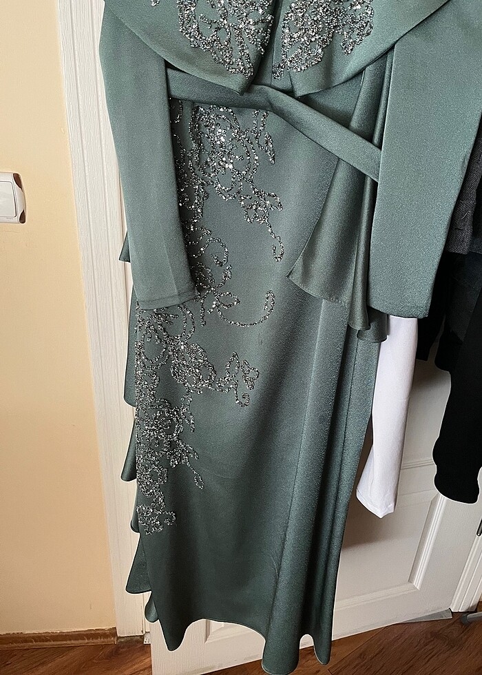 Tesettür abiye şalı ile - Görsel 5