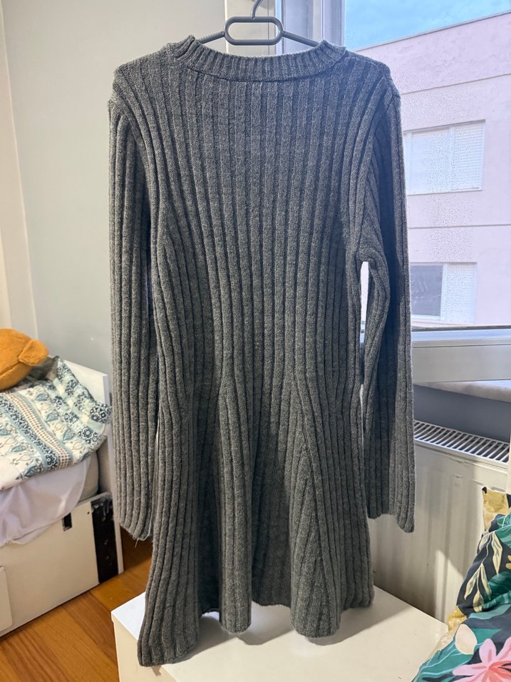 Gri Uzun Kollu Triko Elbise - Görsel 2
