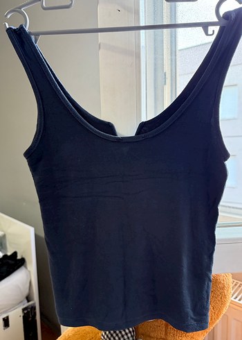 Siyah V Yaka Kadın Atlet - Görsel 2