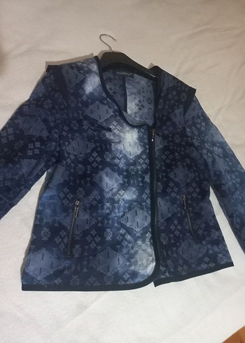 Kadın Mavi Batik Desenli Denim Ceket - Görsel 2