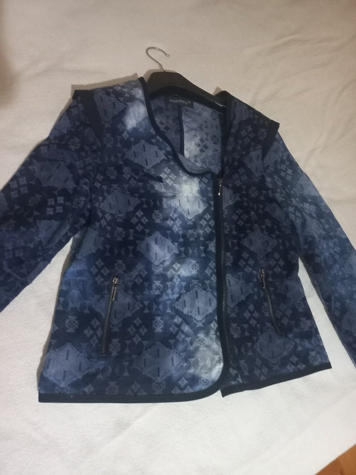 Kadın Mavi Batik Desenli Denim Ceket - Görsel 2