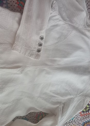 Düğmeli Beyaz Keten Kadın Blazer - Görsel 4