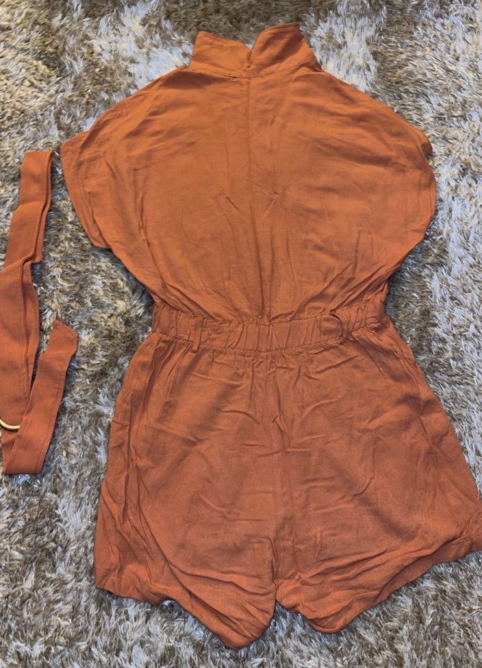 Kahverengi Kemerli Kısa Kadın Tulum - Görsel 4