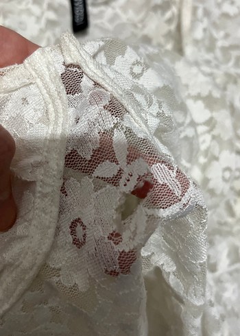 Dantel Detaylı Beyaz Mini Büstiyer - Görsel 3