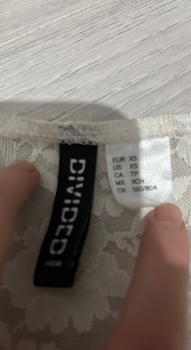 Dantel Detaylı Beyaz Mini Büstiyer - Görsel 2