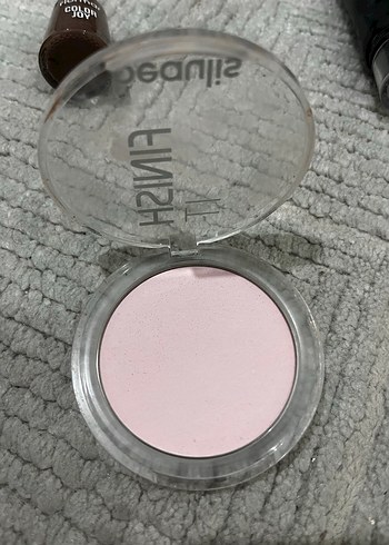 Bej ve Açık Ton Makyaj Seti - Görsel 6