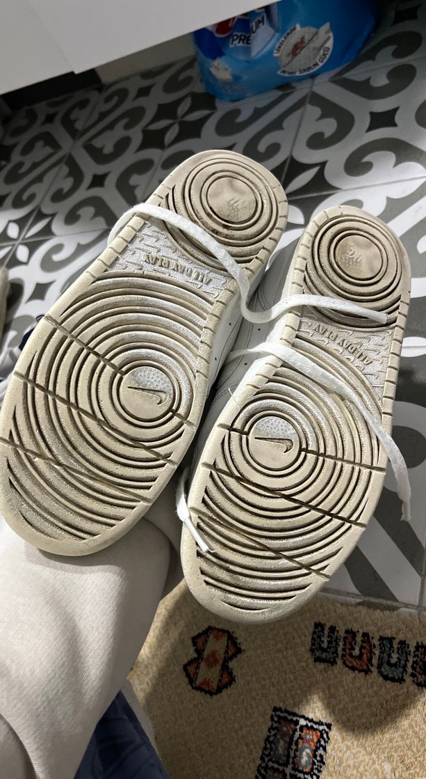 Beyaz Bağcıklı Kadın Spor Ayakkabısı - Görsel 4