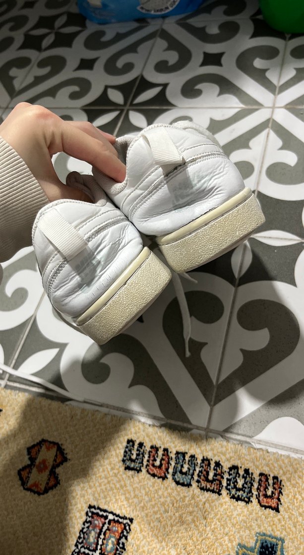 Beyaz Bağcıklı Kadın Spor Ayakkabısı - Görsel 5