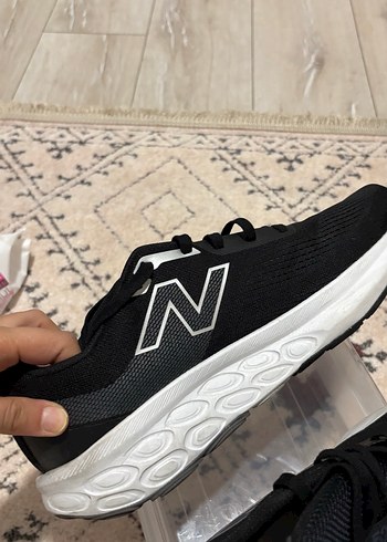 Siyah Velcro Detaylı Kadın Spor Ayakkabı