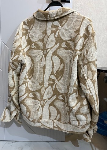 Düğmeli Bej Desenli Ceket - Görsel 3