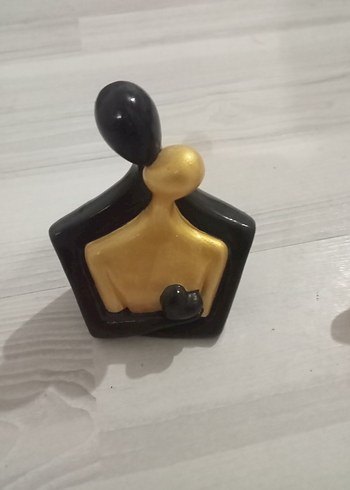 Siyah ve Altın Renkli Dekoratif Figürinler - Görsel 3