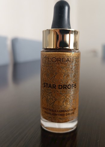 Beden L'Oréal Star Drops Altın Parlak Aydınlatıcı