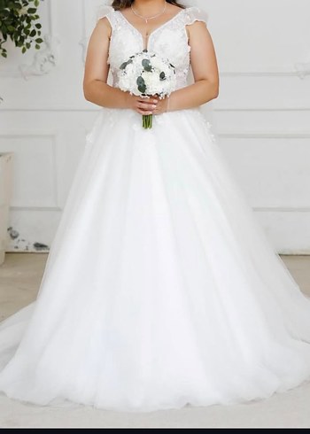 V Yakalı Beyaz A Kesim Gelinlik - Görsel 3