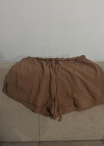 Kahverengi Bol Kesim Keten Şort - Görsel 3