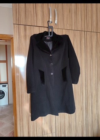 Düğmeli Siyah Uzun Kadın Kaban - Görsel 2