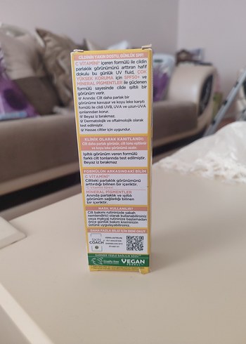 Garnier C Vitamini Parlak BB Krem SPF 50+ - Görsel 2