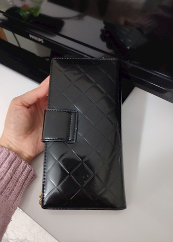 Parlak Siyah Deri Tokalı Kadın Portföyü cuzdan - Görsel 4