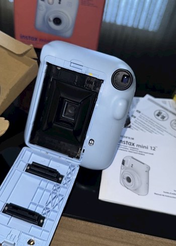  Beden Fujifilm Instax Mini 12