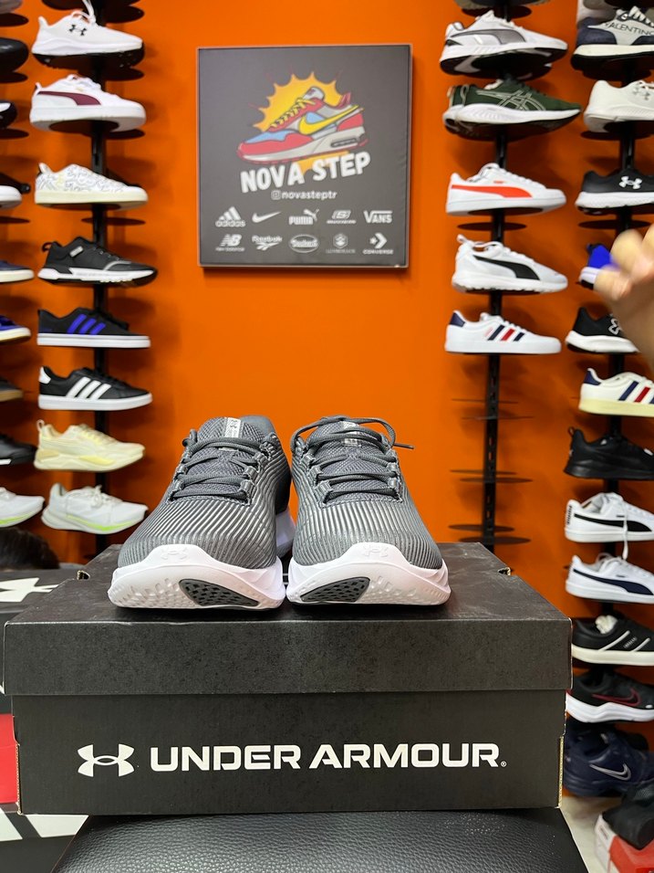 Orijinal Under Armour - Görsel 3