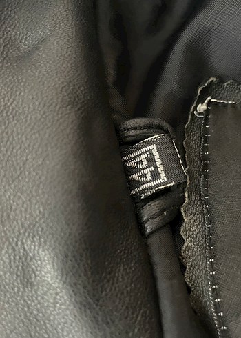Zara Düğmeli Siyah Deri Kadın Ceket