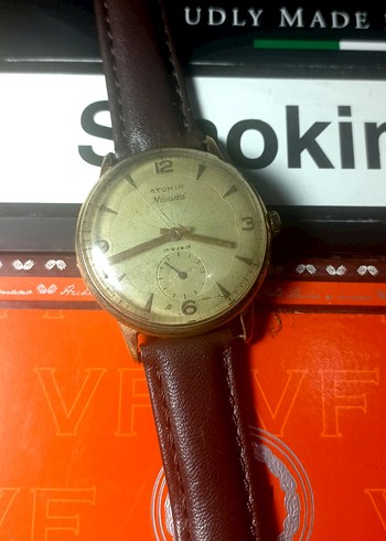 Atomik Nivada Kurmalı Kahverengi Erkek Kol Saati - Görsel 3