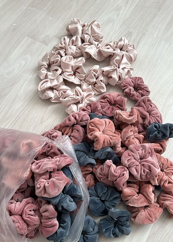 Pembe Fırfırlı Bohem Kadın Toka - Görsel 2