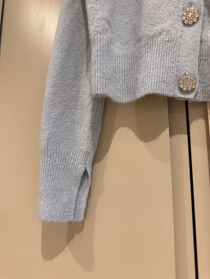 H&M açık mavi taşlı düğmeli Kadın Hırka - Görsel 3