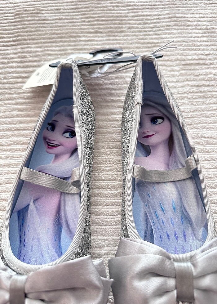 Elsa Gümüş simli H&M babet - Görsel 2