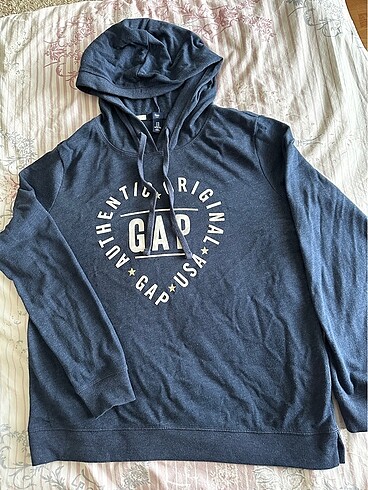 Gap Sweatshirt