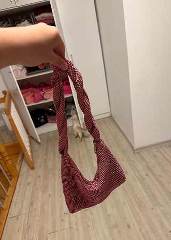 Zara Pullu Pembe Yılan Desenli Kadın Çanta
