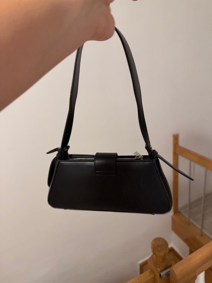 Tokalı Siyah Deri Kadın Çanta - Görsel 3