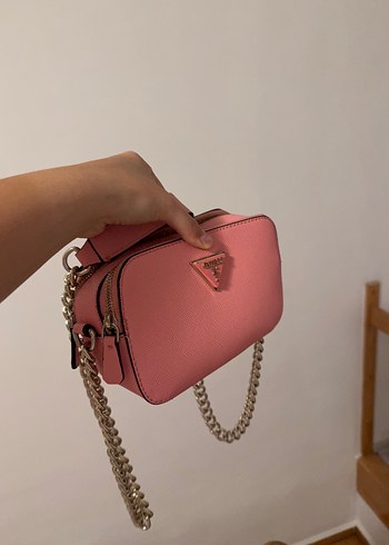 Pembe Zincir Detaylı Kadın Deri Çapraz Çanta