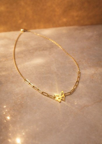 Altın Renk Mini Zincirli Kelebek Kolye - Görsel 2